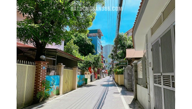 Bán nhà 6 tầng,thang máy,Lai Xá,Hoài Đức,lô góc.đường thông ô tô đỗ cửa